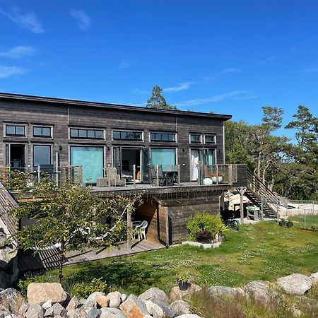 Ny Laegenhet Pa Markplan Med Havsutsikt Strömstad Kültér fotó