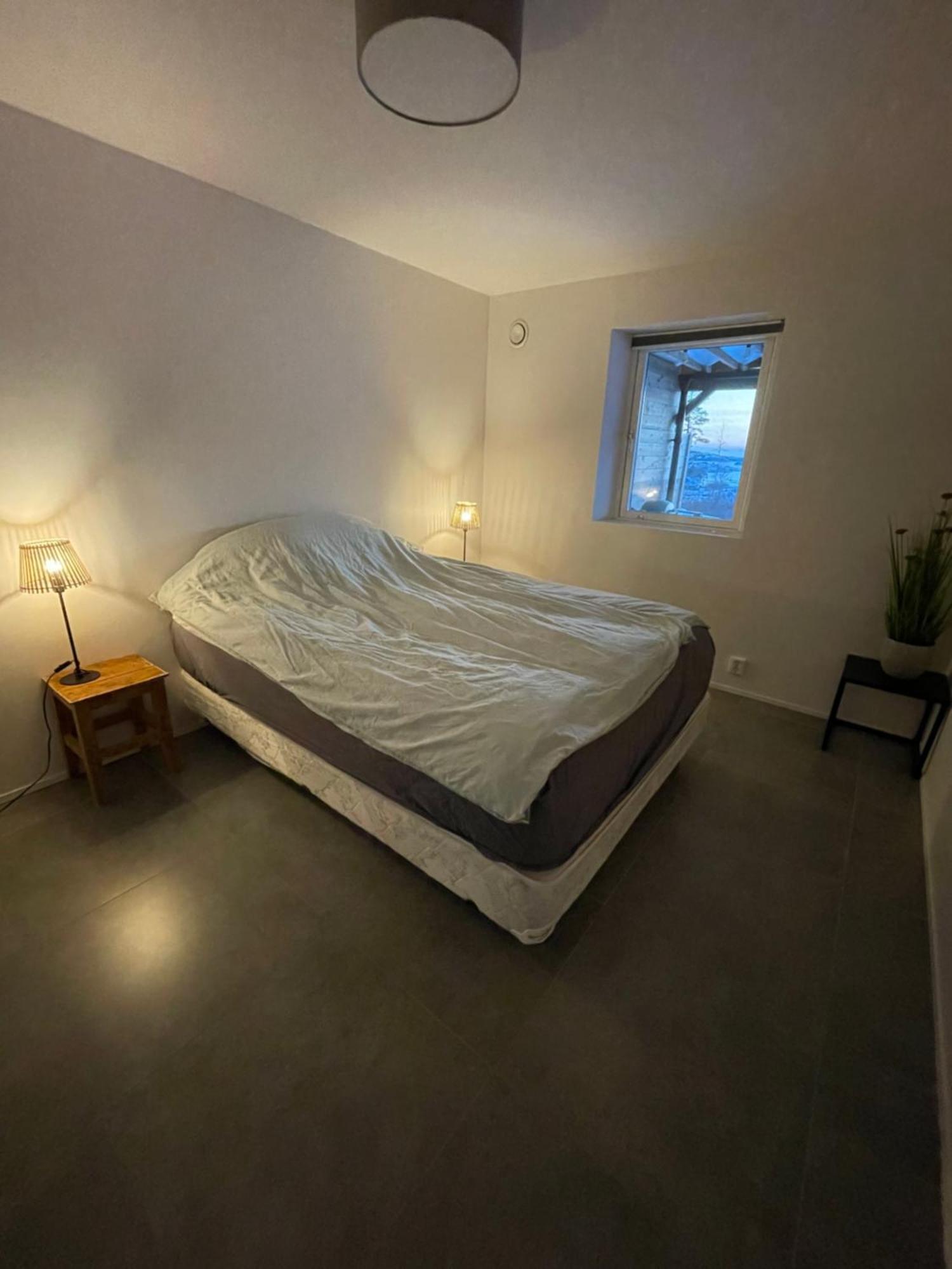 Ny Laegenhet Pa Markplan Med Havsutsikt Strömstad Kültér fotó